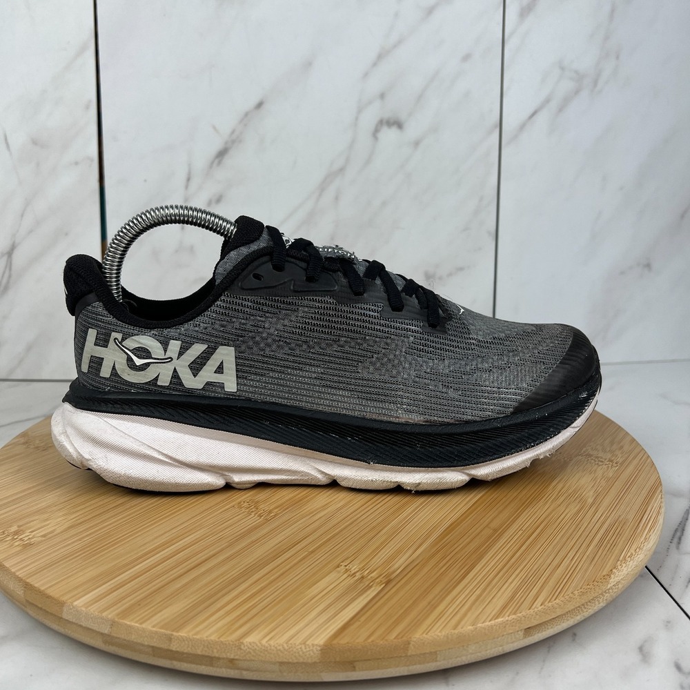 Hoka One Clifton 9 Youth Size 6.5 MD Black White Running Shoes 1131170 BWHT